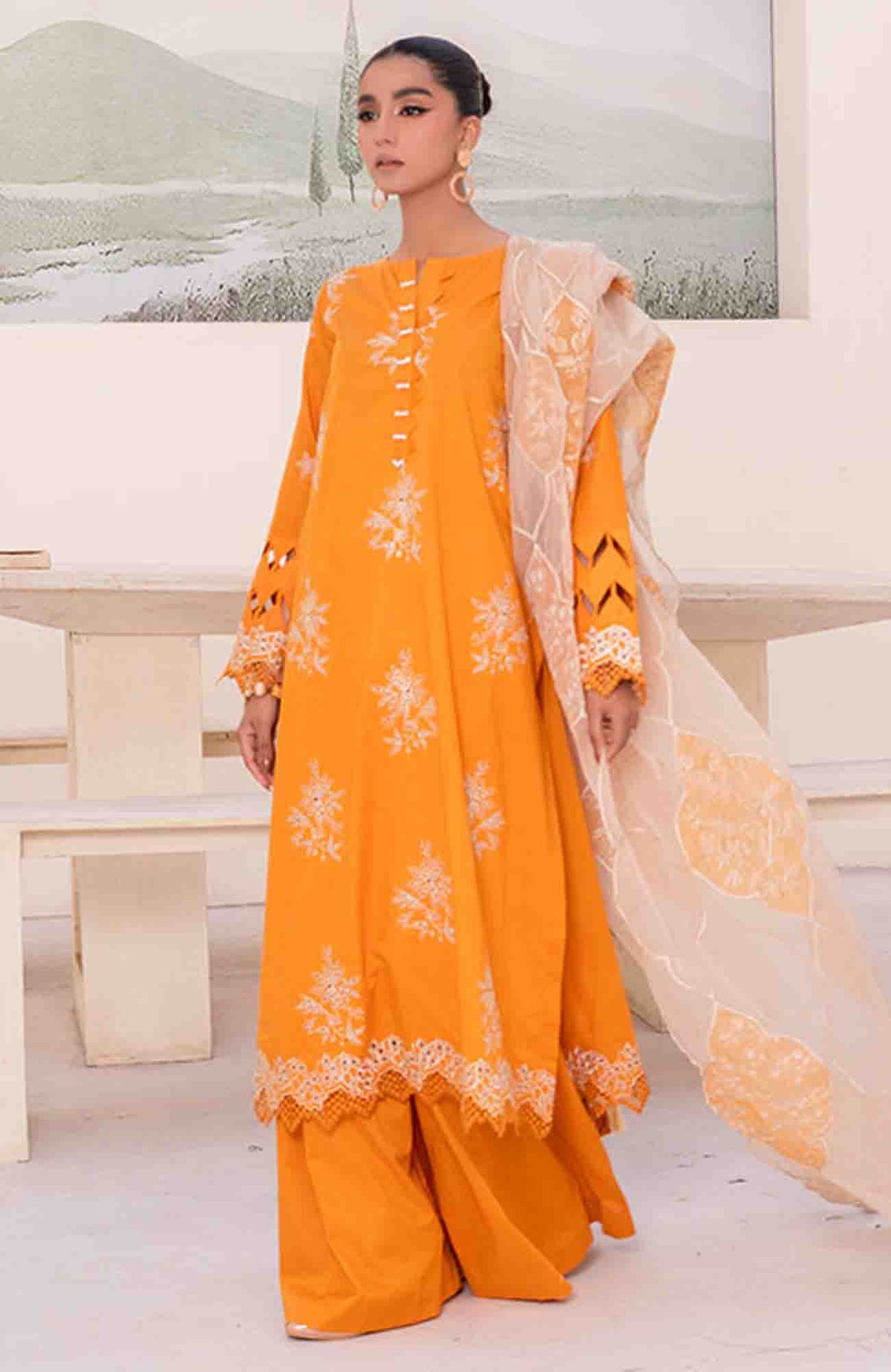 Arzu Luxury Lawn'24 by Humdum Unstitched Lawn Embroidered 3 Piece Suit - HMDARZ24L-02- Summer Collection