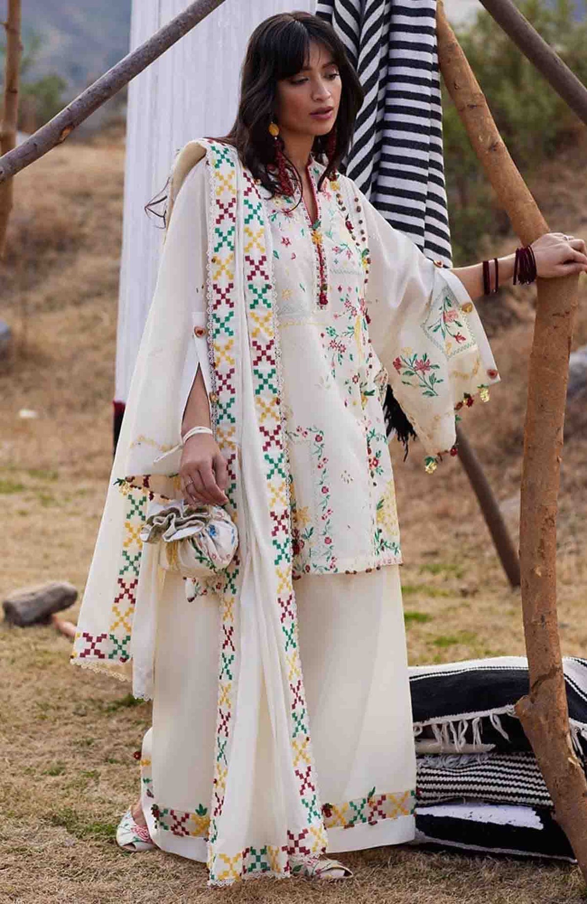 Meili By Zaha Unstitched Lawn Embroidered 3 Piece Suits -ZHMILXL-8B- Cai Feng- Summer Collection