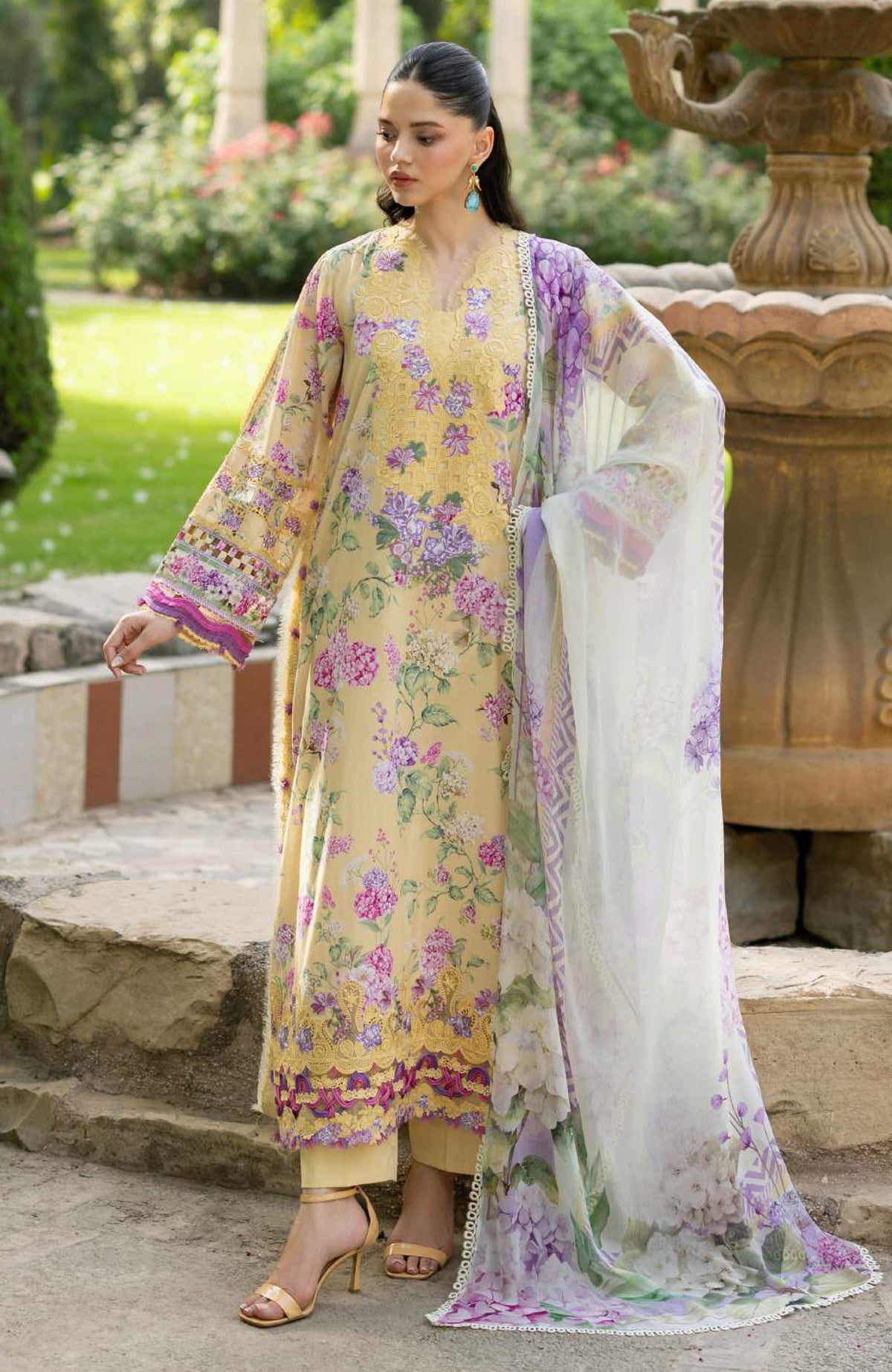 Signature Vol- II By Elaf Unstitched Lawn Embroidered 3 Piece Suit - ELFSGNV2-7A- Stella - Summer Collection