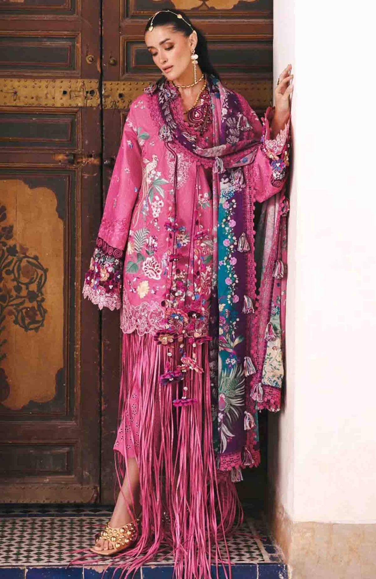 Reine Luxury By Republic Unstitched Lawn Embroidered 3 Piece Suits- RPRLXL-8A- Aria- Summer Collection