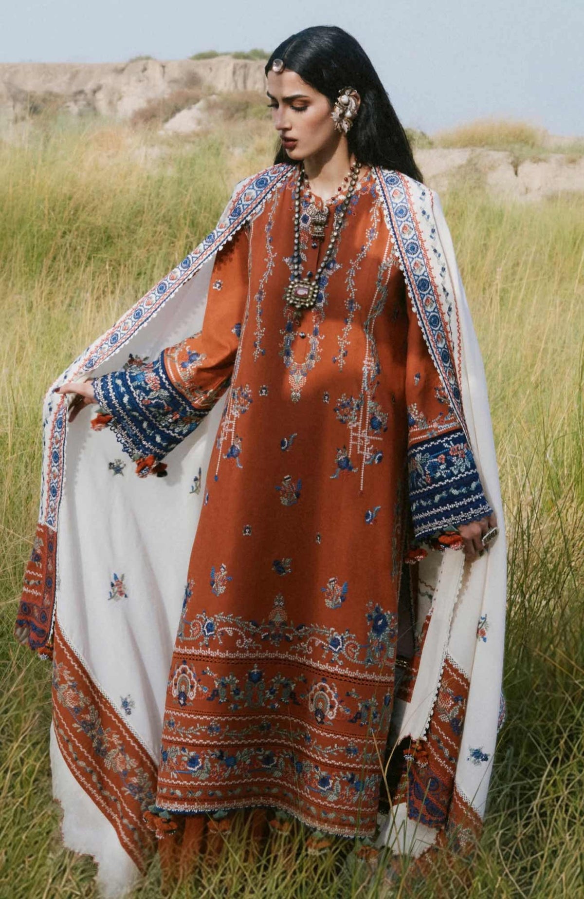 Kot Radha Kishan - Into The South By Hussain Rehar Unstitched Karandi  3 Piece Suit- HRKRKRDW- Noori - Winter Collection