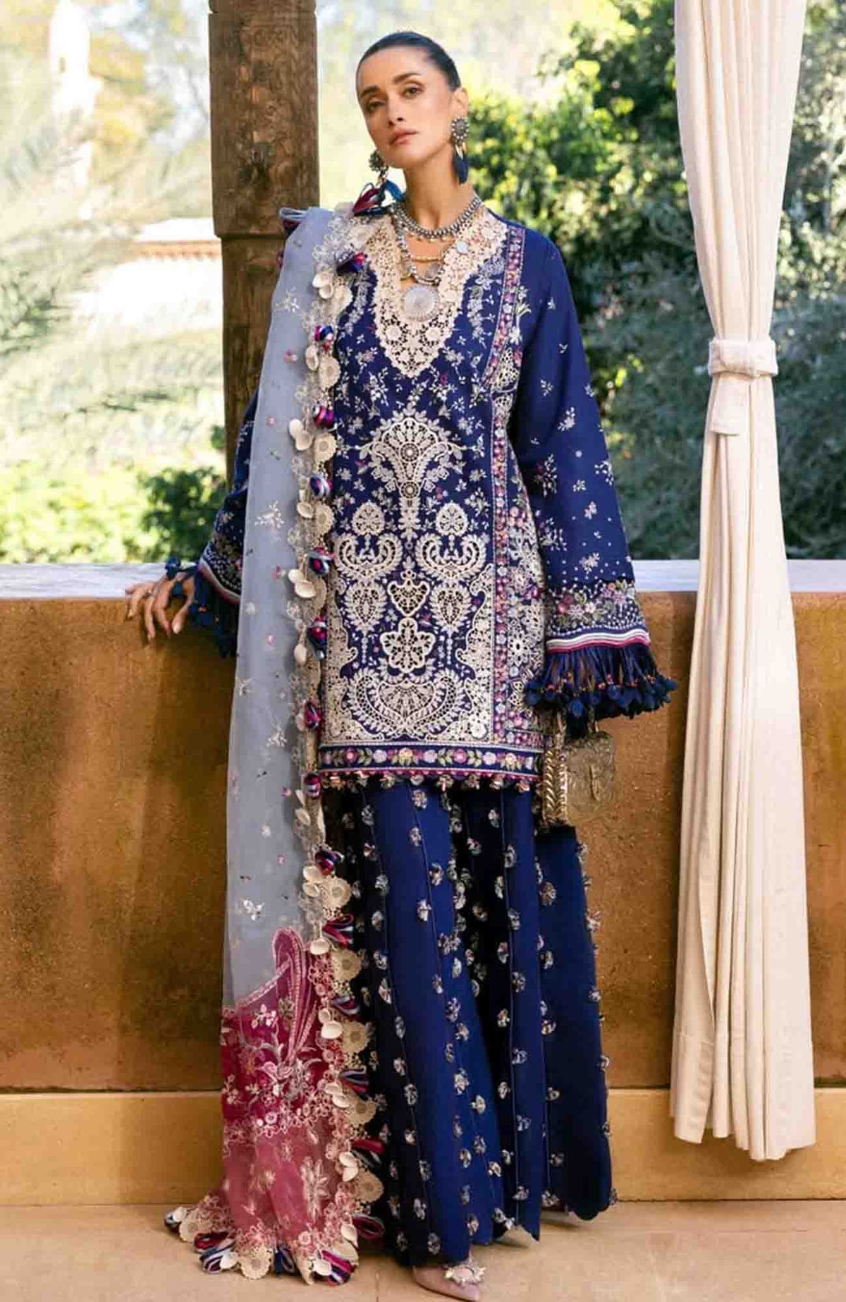 Reine Luxury By Republic Unstitched Lawn Embroidered 3 Piece Suits- RPRLXL-4A- Sia- Summer Collection