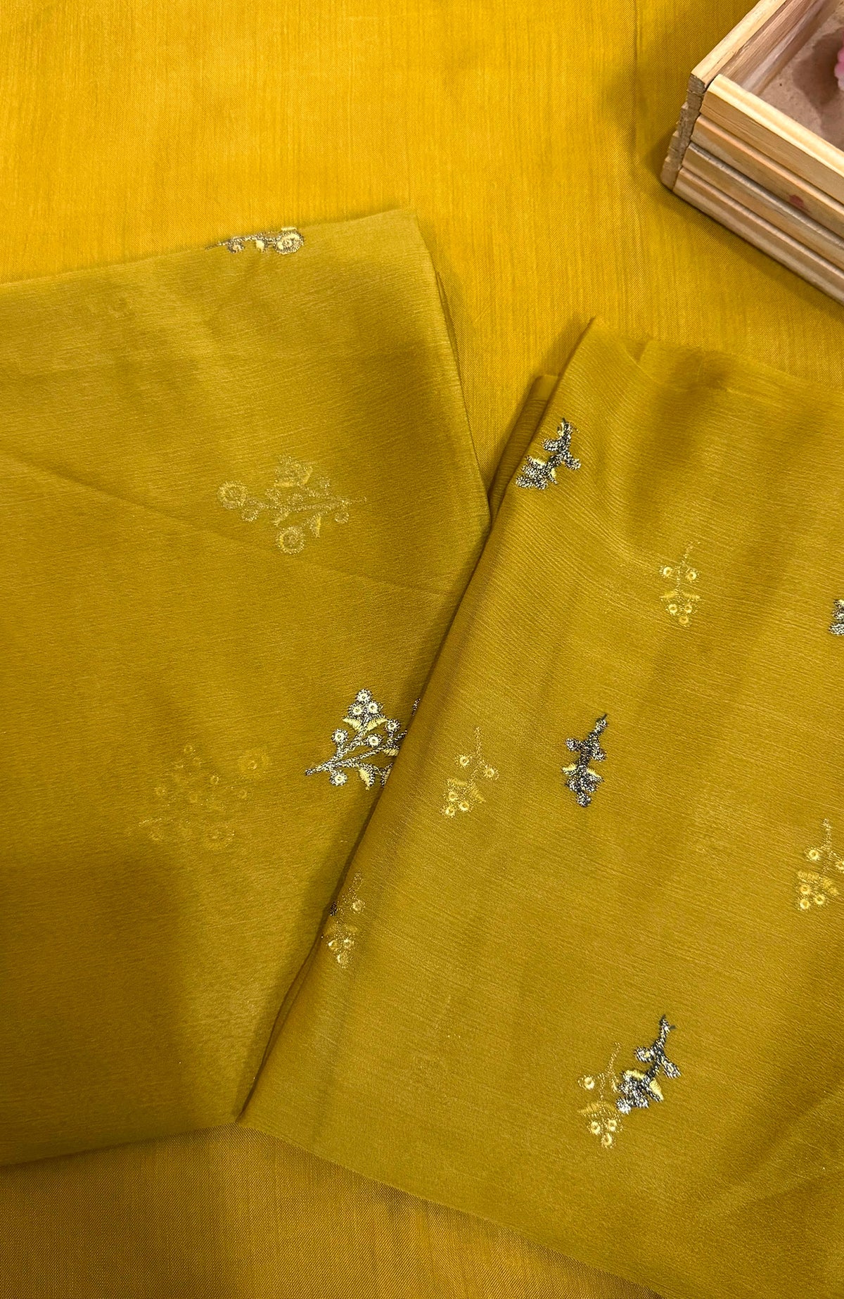 Meerub Exclusive V7 By AB Textiles Unstitched Embroidered Chiffion 3 Piece - ABMRBEV7-03 Fomal Collection