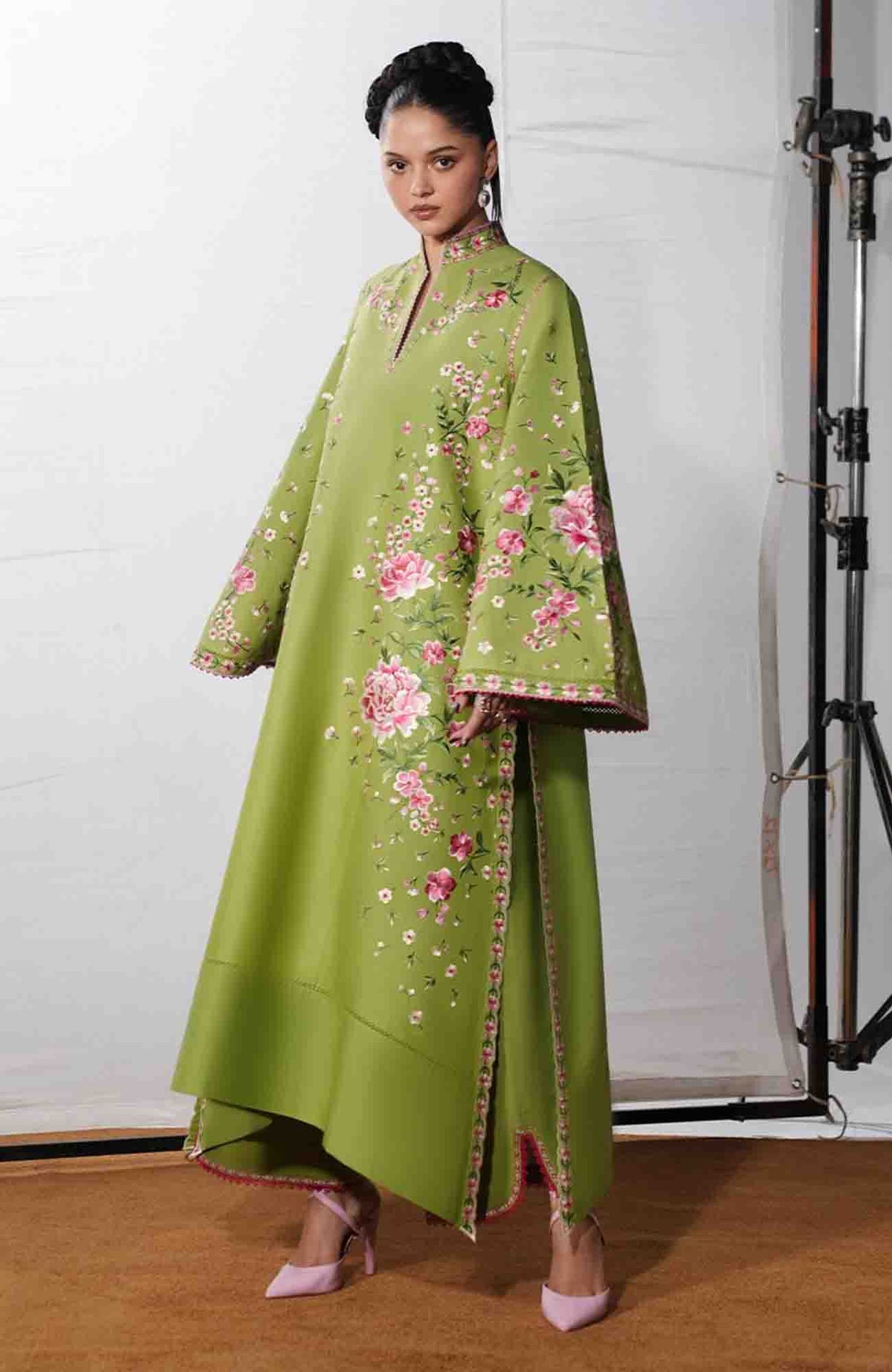 Jugnu by Hussain Rehar Unstitched Lawn Embroidered 3 Piece Suits- -JUGELXL-03- Chaman- Summer Collection