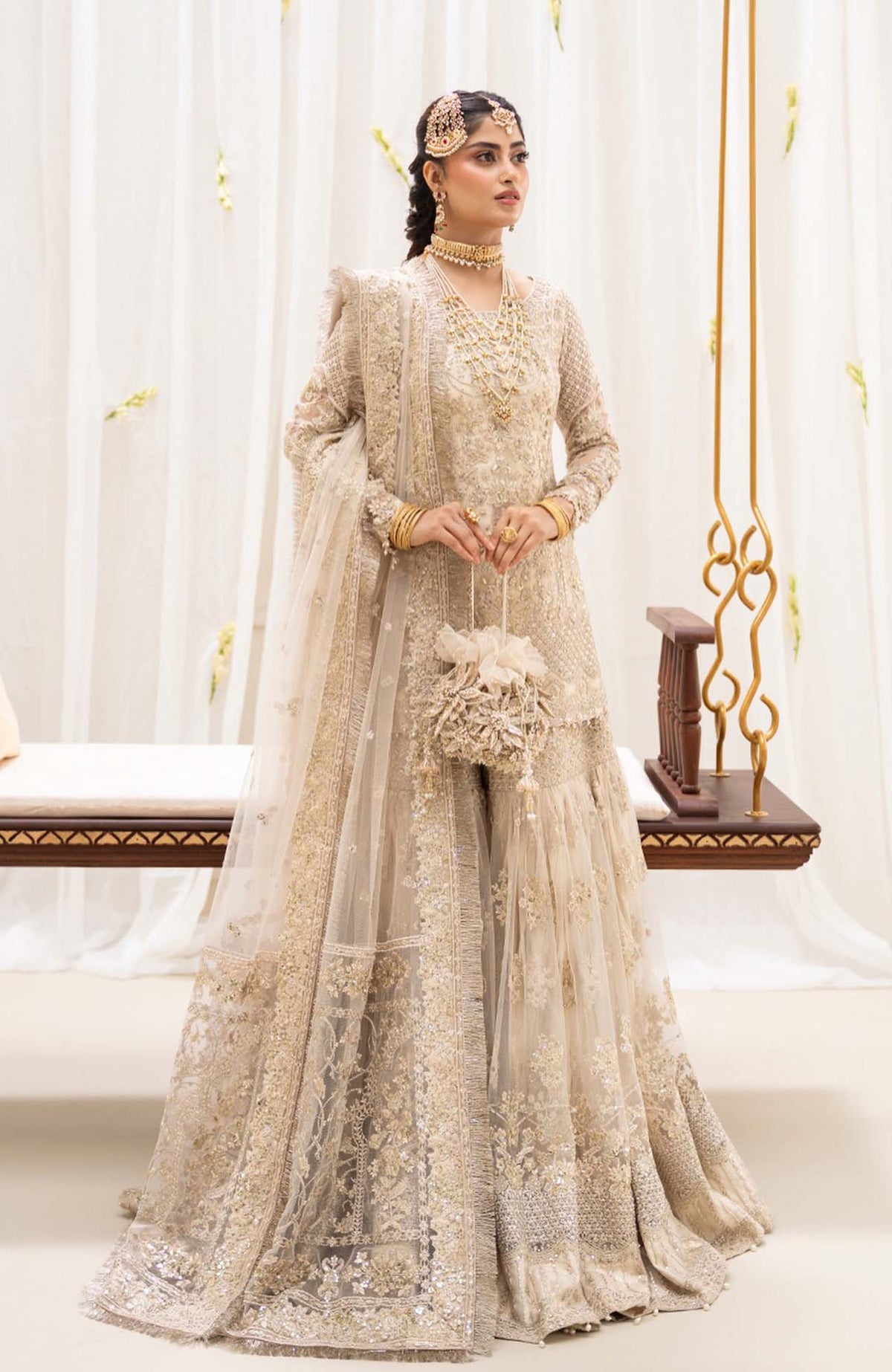 FAIZA SAQLAIN