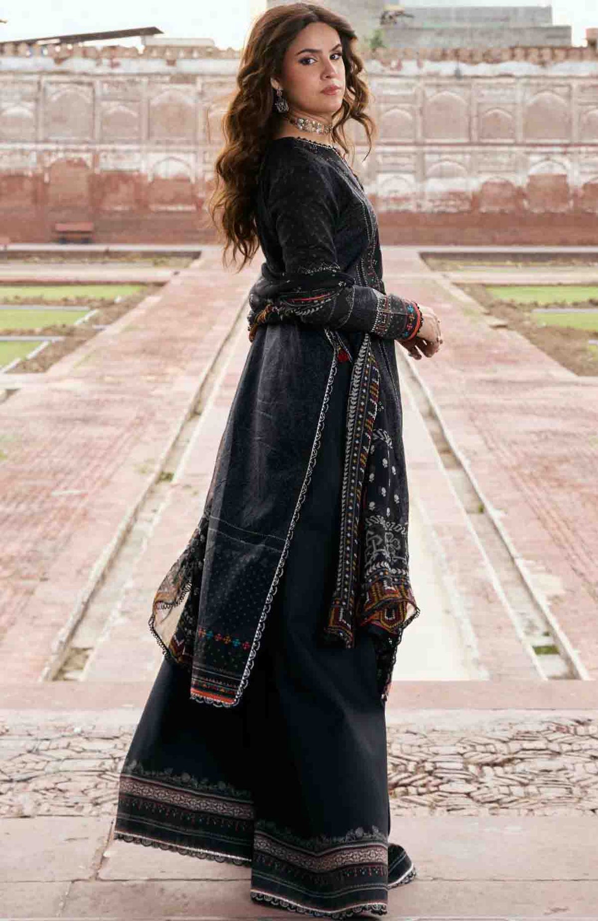 Aangan by Kahf Unstitched Printed Chiffon 3 Piece Suit -KHFANGN-5A- Gul-E-Siyah- Summer Collection