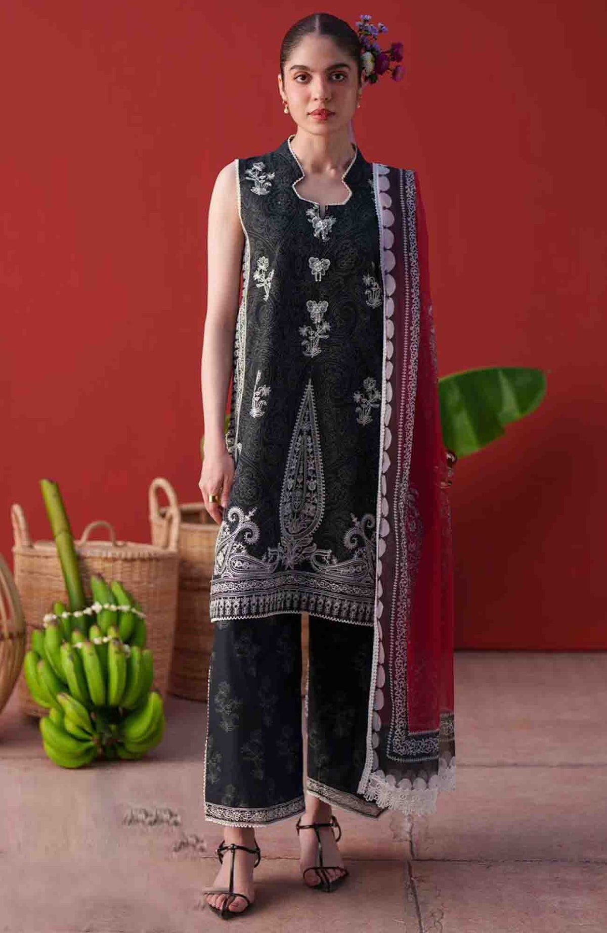 Laanem by Saira Rizwan Unstitched Lawn Embroidered 3 Piece Suit  - SRLMPRT-7B- Neraya-B  Summer Collection
