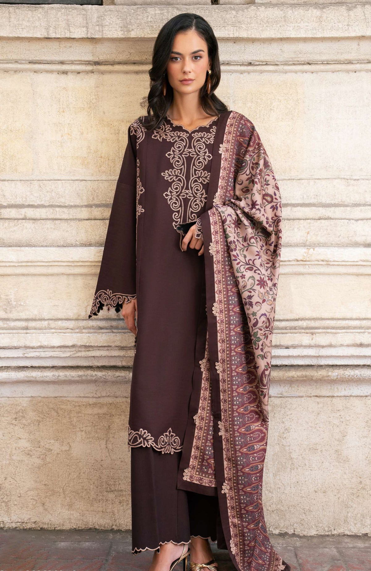 Meet Me in Istanbul By Rangrasiya Unstitched Embroidered Khaddar 3 Piece Suit - RRMIKHDW-SABLE- Winter Collection