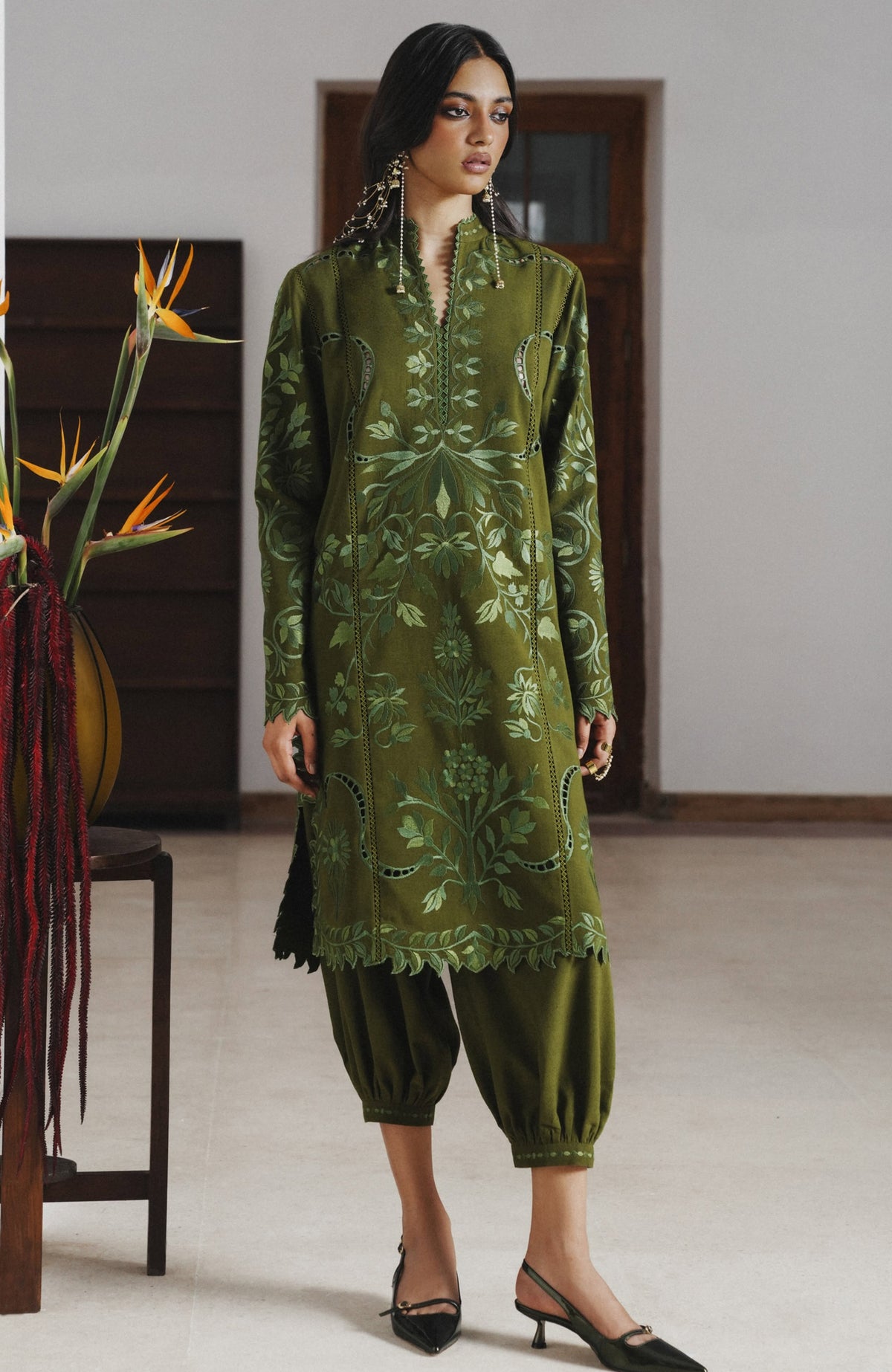 Karandi AW Edit 1 by Jugnu Lahore Unstitched Embroidered Karandi 3 Piece Suit - JUGKRDW-Zinia - Winter Collection