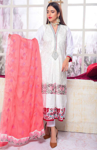 Nashr-e-Mukarrar Formal Embroiddered Lawn'21 By Saqafat