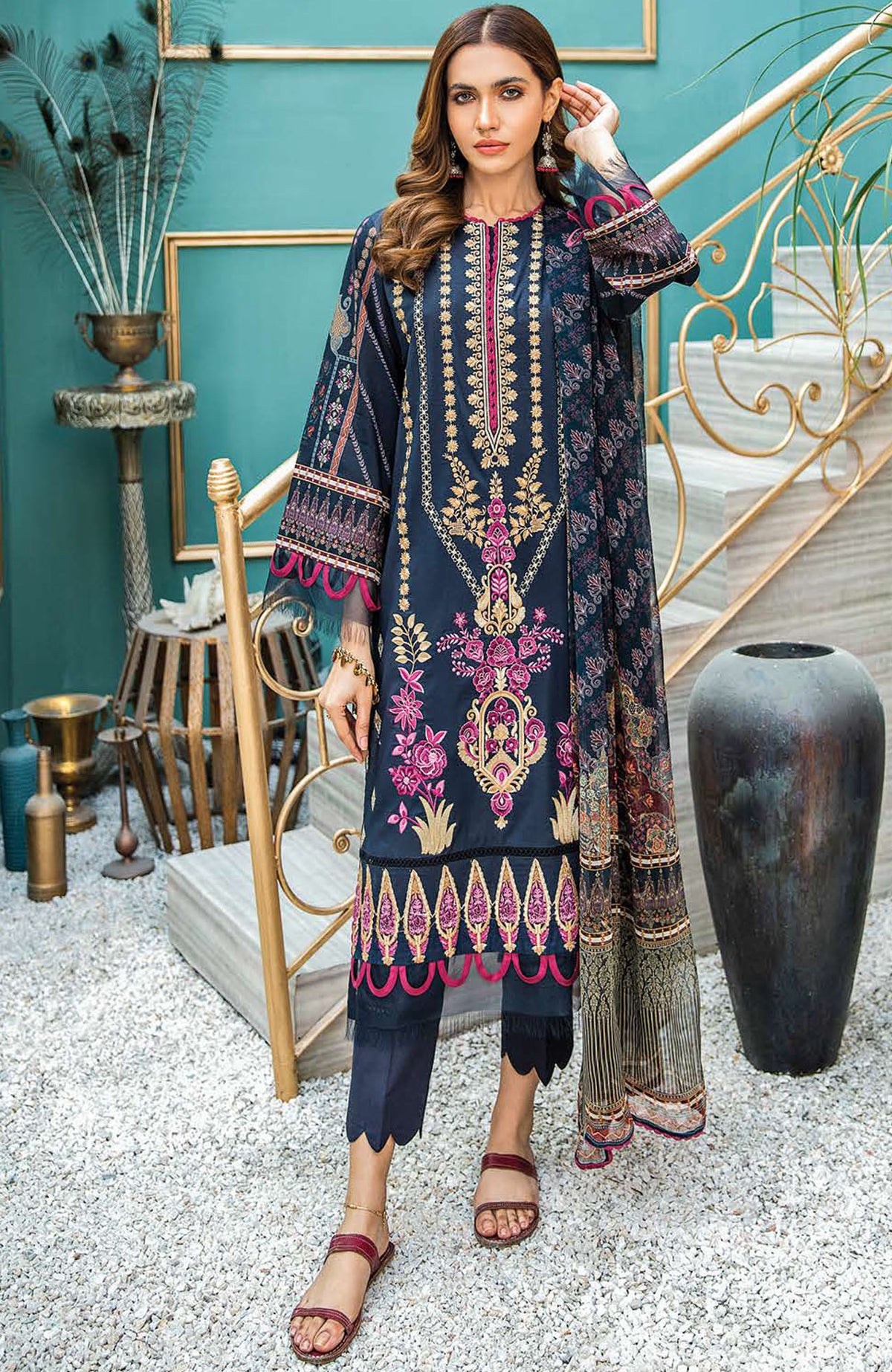 Luxury Lawn'21 By Aabyaan
