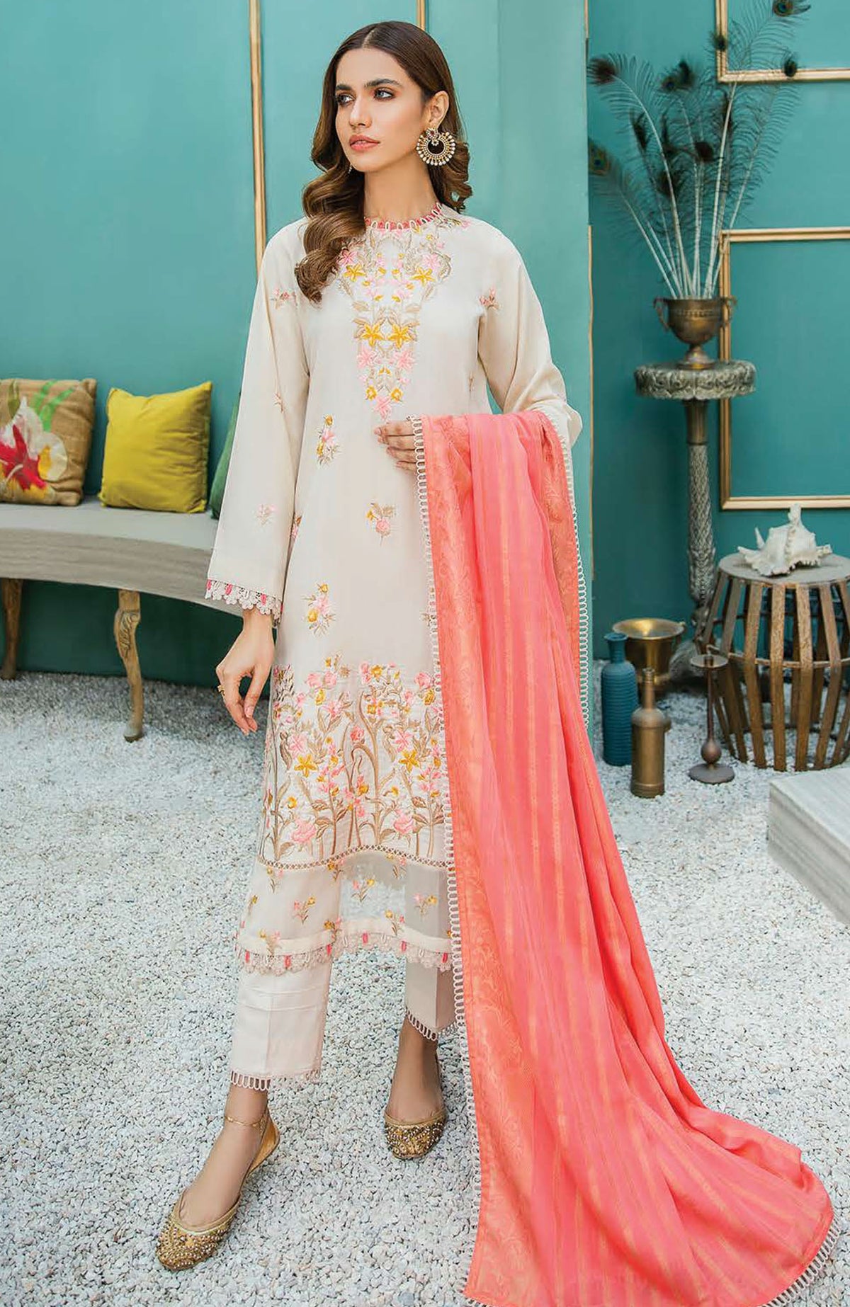 Luxury Lawn'21 By Aabyaan